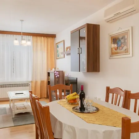 Apartman Family *